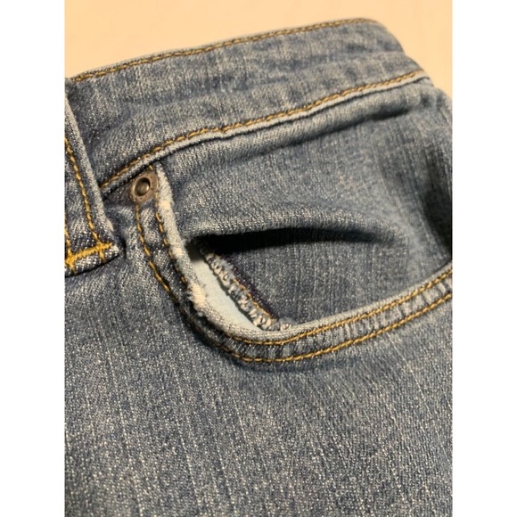 Daisy Fuentes Blue Straight Leg Jeans 22W - Picture 8 of 8